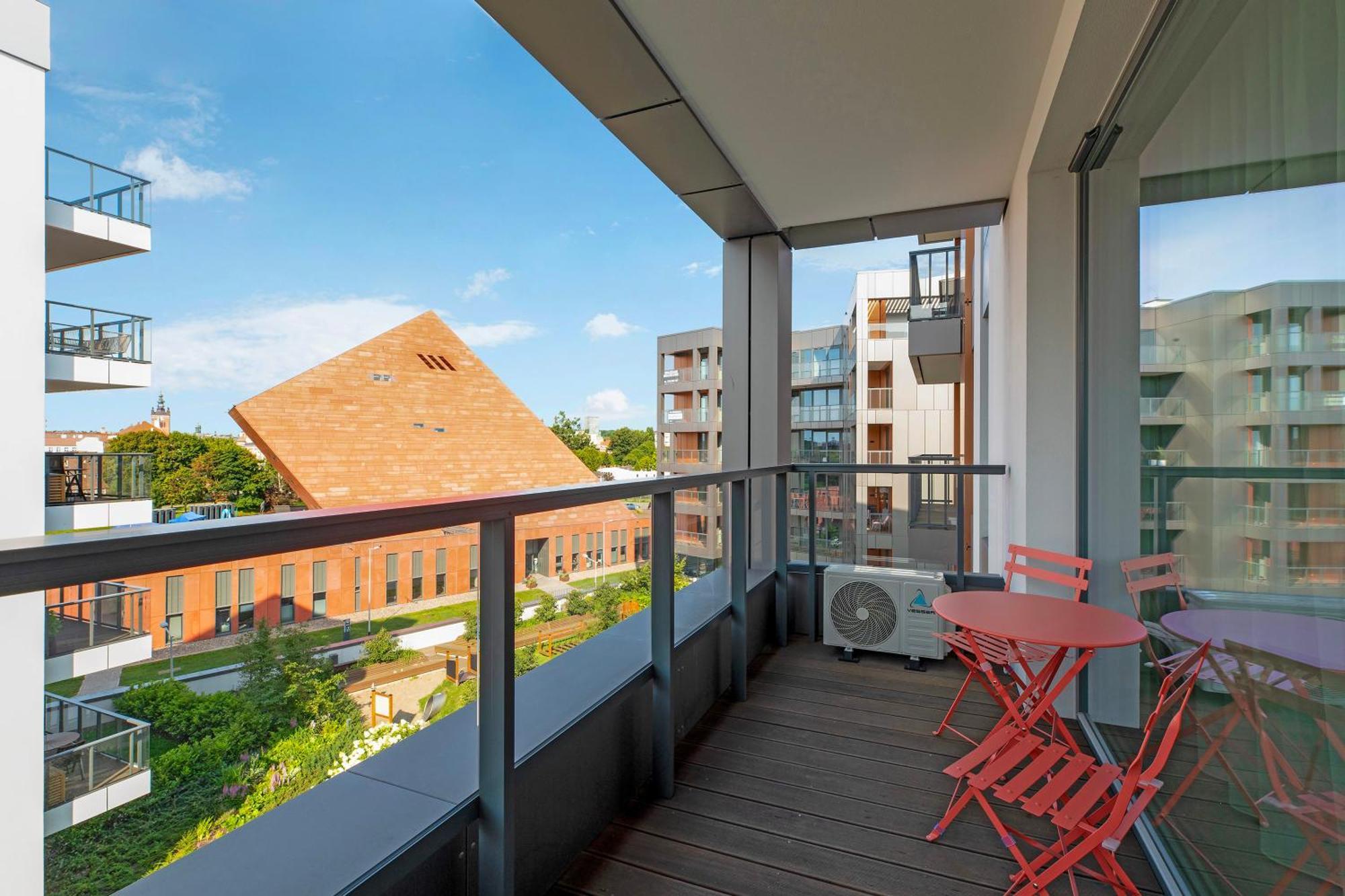 Brabank Riverside - Sauna, Business & Gym By Downtown Apartments Gdansk Room photo