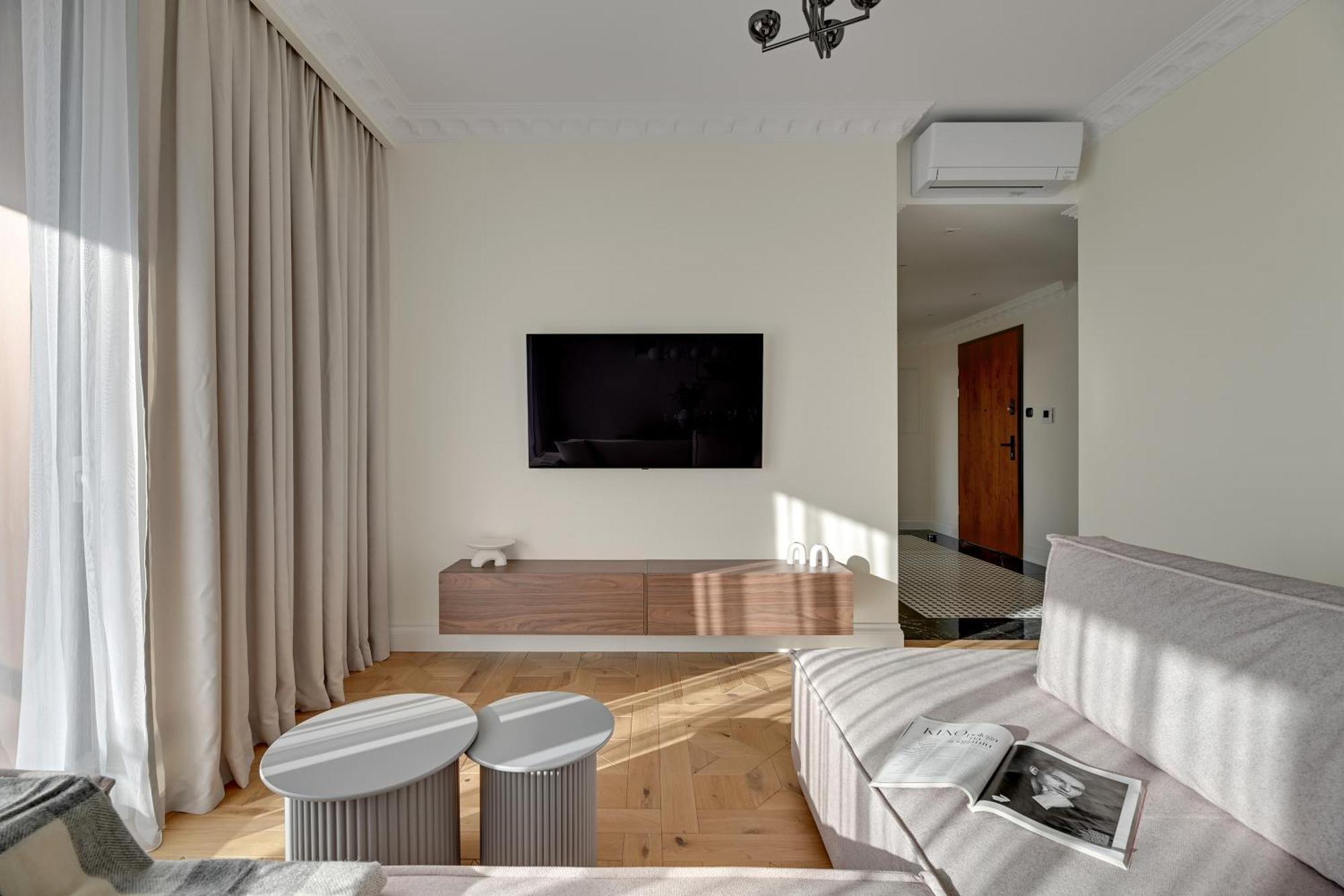 Brabank Riverside - Sauna, Business & Gym By Downtown Apartments Gdansk Room photo